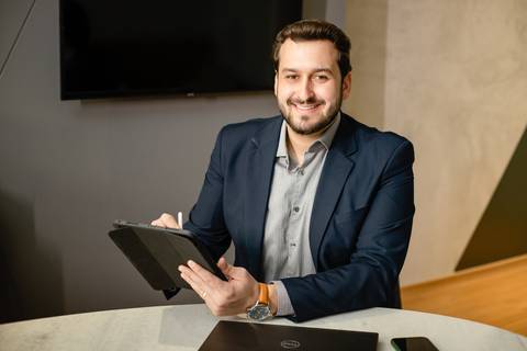 imagem corporativa para homens'