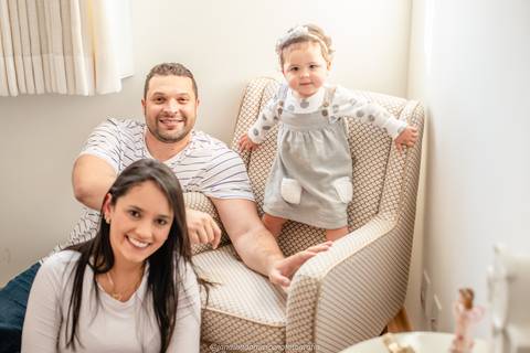 fotografia de família em casa'