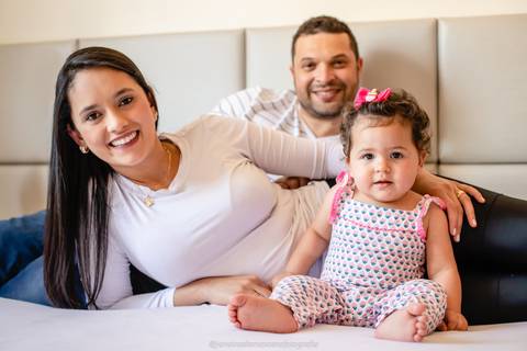 fotografia de família em casa'
