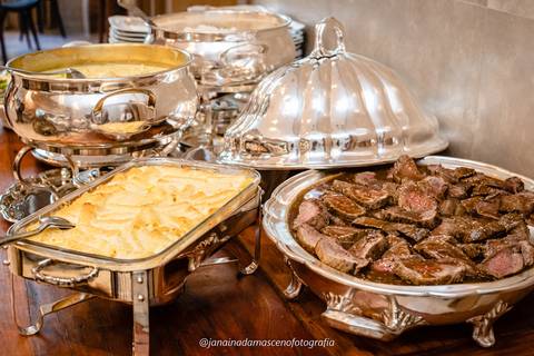Buffet Célia Soutto Maior'