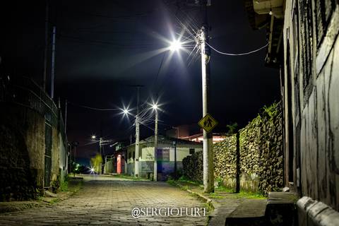 Rua Grande, Antônio Pereira/MG'
