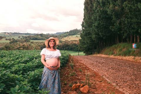 gravida em plantação'