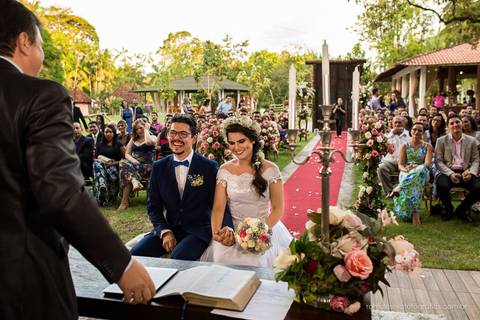 casamento do romario e da karate com fotos expontâneas e criativas da cerimonia no sitio L'aqua Bianca em  Benevides - PA'