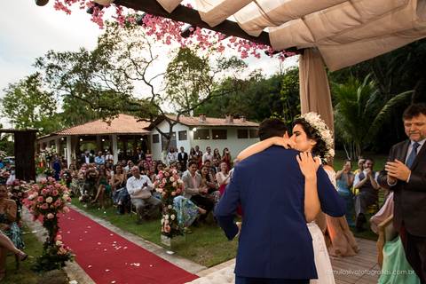 casamento do romario e da karate com fotos expontâneas e criativas da cerimonia no sitio L'aqua Bianca em  Benevides - PA'
