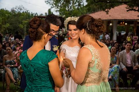 casamento do romario e da karate com fotos expontâneas e criativas da cerimonia no sitio L'aqua Bianca em  Benevides - PA'