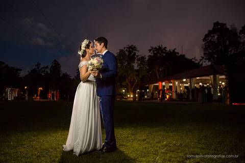 casamento do romario e da karate com fotos expontâneas e criativas da cerimonia no sitio L'aqua Bianca em  Benevides - PA'