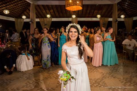 casamento do romario e da karate com fotos expontâneas e criativas da cerimonia no sitio L'aqua Bianca em  Benevides - PA'