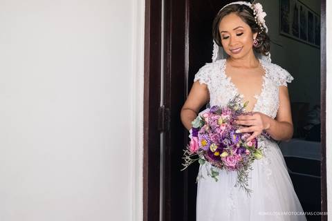 casamento de dia na praia da josi e do charles realizado em mosqueiro pa com fotos criativas de momentos únicos e expontâneos fotografado pelo romulo silva fotografias'