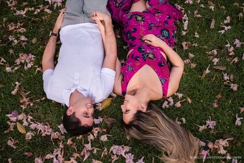 ensaio pré casamento da fernanda e do alex no forte do castelo em belém do pará com fotos divertidas, expontâneas e criativas fotografado pelo romulo silvafotografias'