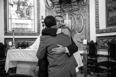 casamento odorai e dimitri com a entrada da noiva'