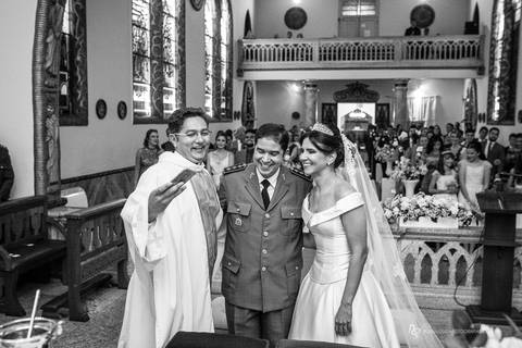 casamento odorai e dimitri cerimonia  com self do padre'