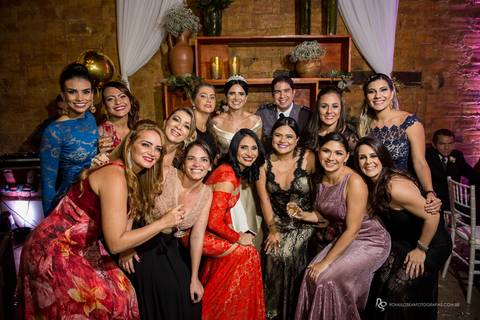 casamento odorai e dimitri a dança na festa'