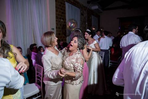 casamento odorai e dimitri festa bombando e o fotógrafo invisível'