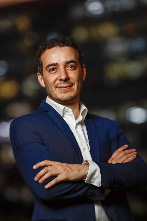 Retrato corporativo empresarial do CEO da DataPolicy, Eduardo Reis. Foto: Wenderson Araujo/Trilux'