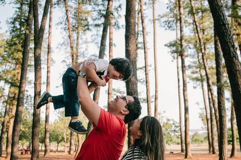 brincando com o papai e a mamãe'