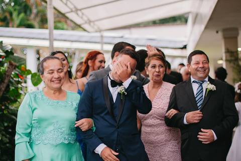 o que a mãe dos noivos devem vestir'