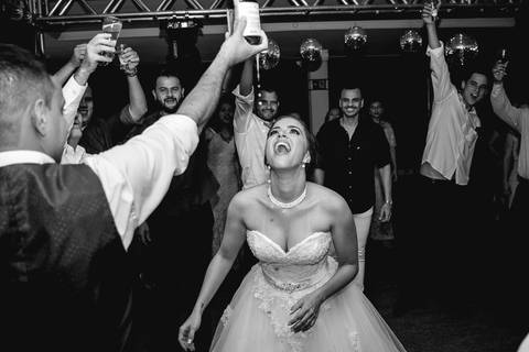 brincadeiras para cha bar/cha de lingierie'