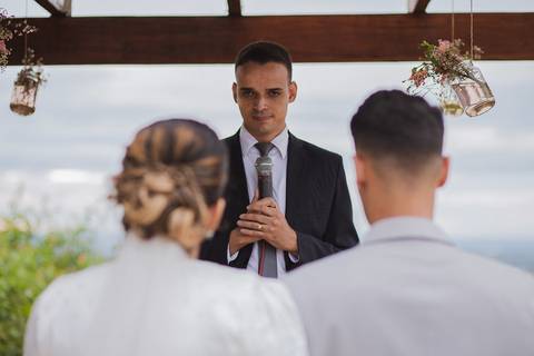 juiz de paz que canta no casamento'