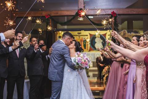 o que usar na saída dos noivos'