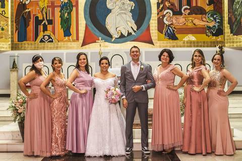 madrinhas de tons de rosa, casamento religioso'