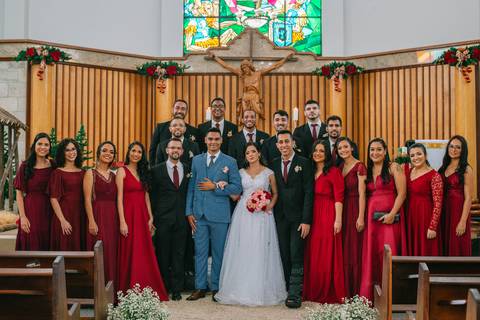 madrinha de vermelho'