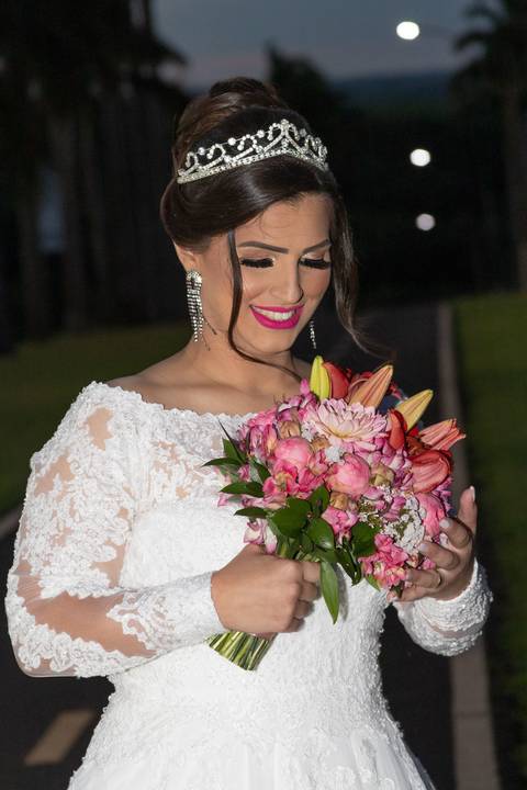 Eliseu Batista fotografia - Vila dorana- casamento Ana Carolyna e Júlio Cesar em Matão SP - foto da noiva'