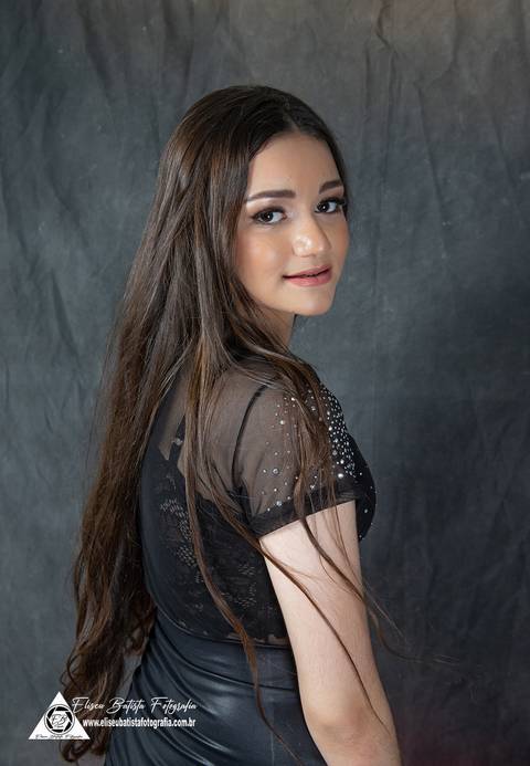 Fotos de 15 anos em estúdio - Eliseu Batista fotógrafo'