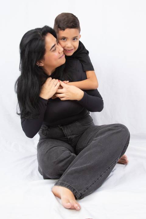 Ensaio fotografia Mãe e Filho - REVELFILME MATÃO SP - Eliseu Batista Fotografia'