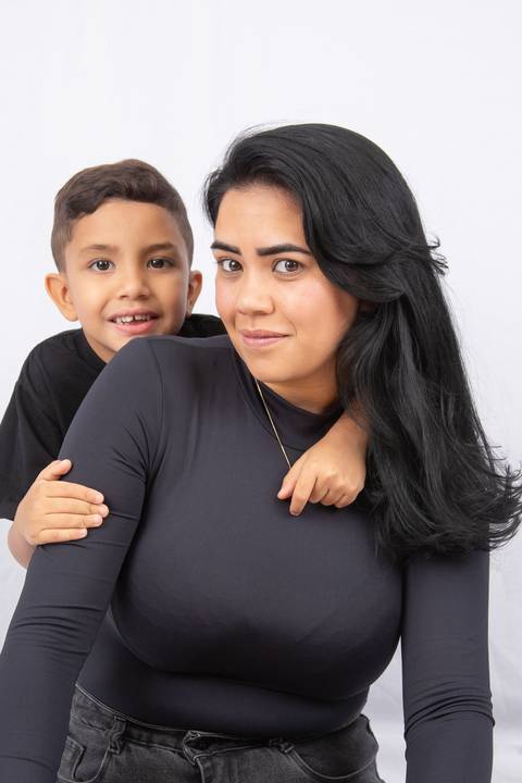 Ensaio fotografia Mãe e Filho - REVELFILME MATÃO SP - Eliseu Batista Fotografia'