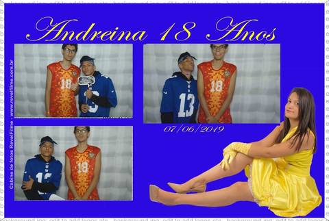 Andreina 18 anos - fotos feito em cabine de selfie RevelFilme'