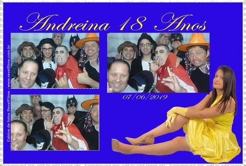 Andreina 18 anos - fotos feito em cabine de selfie RevelFilme'
