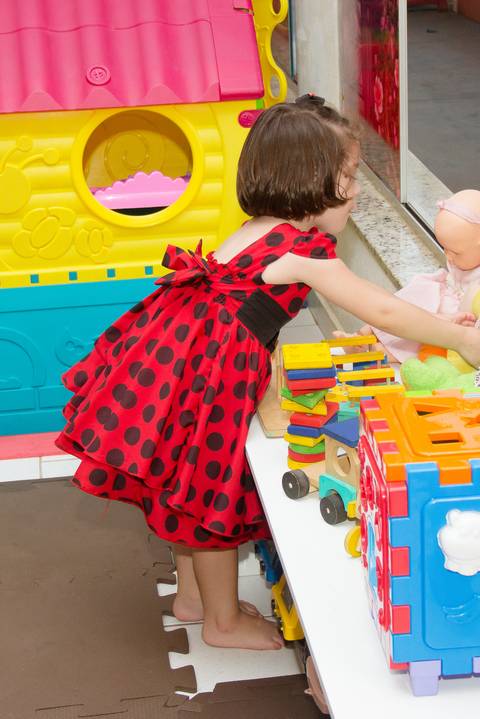 Maria Eduarda 4 anos fotos por Eliseu Batista - REVELFILME matão sp, aniversário infantil - fotos de aniversário'