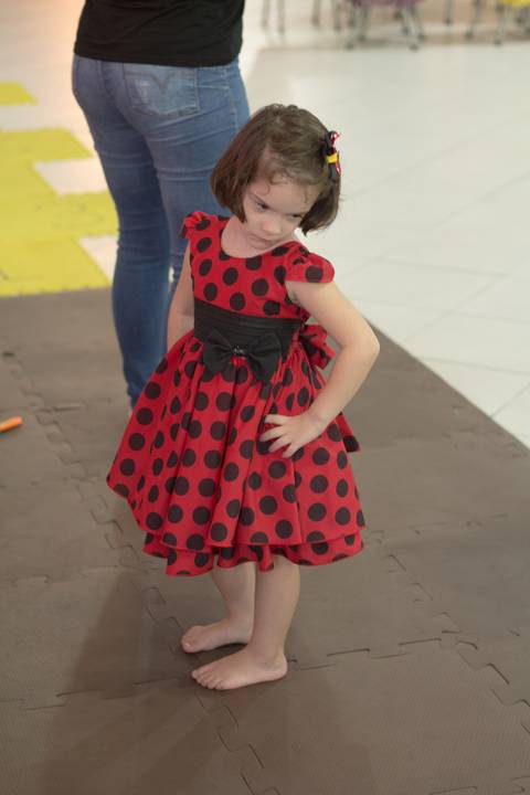 Maria Eduarda 4 anos fotos por Eliseu Batista - REVELFILME matão sp, aniversário infantil - fotos de aniversário'