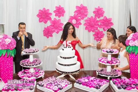 Aniversário de 15 anos – Kethilem Camile – fotos por – Eliseu Batista fotógrafo – e – Jailice Batista – REVELFILME – Espaço de festas Boz Lazer – em Matão sp'