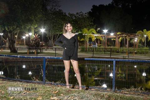 Laura pré aniversário de 15 anos - fotos por Eliseu Batista - Jailice Batista - praça do lago em matão SP'