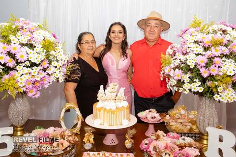 aniversário de 15 anos - 15 anos - Raphaela Oliveira - Eliseu Batista Fotógrafo - Revelfilme - Jailice Batista (1)'