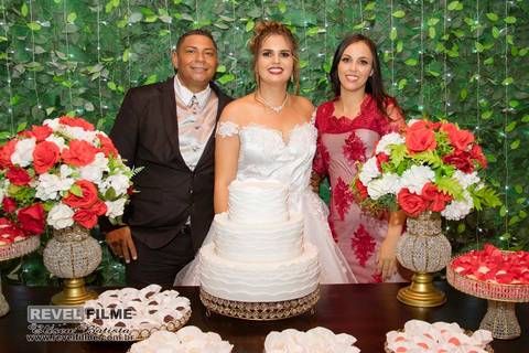 Casamento – Wedding Leda e Jair – em Matão SP – fotos por Eliseu Batista fotógrafo -  e -  Jailice Batista – RevelFilme – Assembléia de Deus Manaiin – recepção – Restaurante Du Cheff em Matão sp'