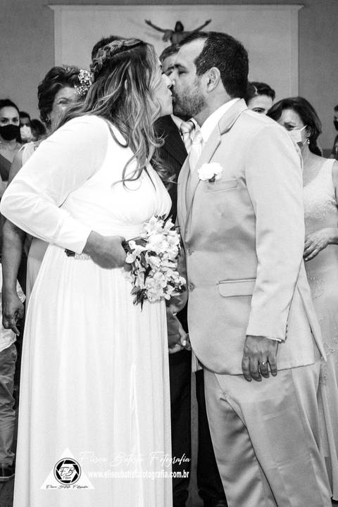 Casamento - Wedding - Rosângela e Rogério 2021 - Eliseu Batista Fotografia - Jailice Batista - REVELFILME - Paróquia São Sebastião Matão SP - Igreja do Paraiso - Recanto do Costela - Casamento em Matão SP'