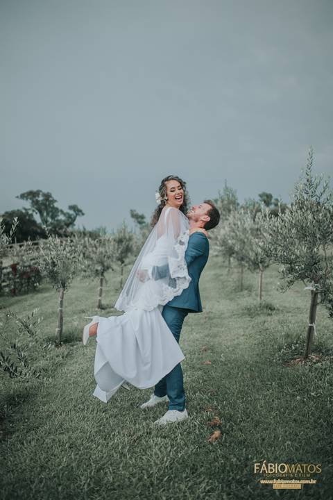 caxias-do-sul-casamento-fotografia-fabio-matos-fotografo-fotos-noiva-noivo-making-of-vestido-camatti-eventos-wedding-dress '