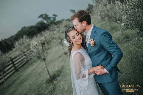 caxias-do-sul-casamento-fotografia-fabio-matos-fotografo-fotos-noiva-noivo-making-of-vestido-camatti-eventos-wedding-dress '