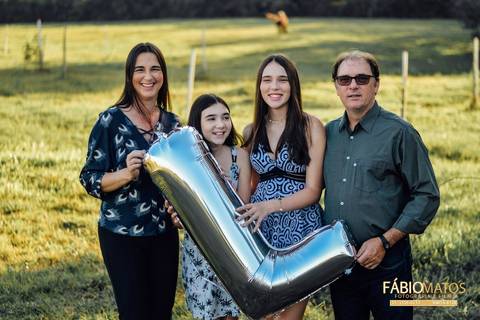 ensaio-15-anos, fotografia-15-anos, book-15-anos, ensaio-quinze-anos, fotos-15-anos, aniversario-15-anos, ensaio-feminino, ensaio-externo, ensaio-fotografico, fotografo-15-anos, ensaio-pre-15, book-teen, ensaio-na-natureza, ensaio-urbano, ensaio-romantico'