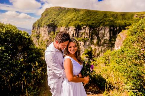 casamento-vestido-cambará-wedding-noiva-noivo-noivos-sessão-ensaio-externo-cânion-cânions-rs-pré-casamento-fábio-matos-douglas-jenifer-fotos-fotografias-diferentes-fotógrafo'
