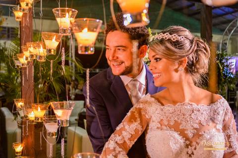 Douglas-e-Jenifer -Fábio-Matos - Casamento-postar - wedding-fotografia-fotos-diferentes-casamentos-serra-rs-r.s-vestido-bouque-noiva-noivos-casório-alegria-felicidade-fotógrafo'