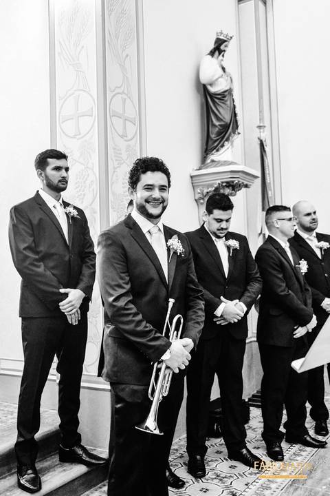 Douglas-e-Jenifer -Fábio-Matos - Casamento-postar - wedding-fotografia-fotos-diferentes-casamentos-serra-rs-r.s-vestido-bouque-noiva-noivos-casório-alegria-felicidade-fotógrafo'