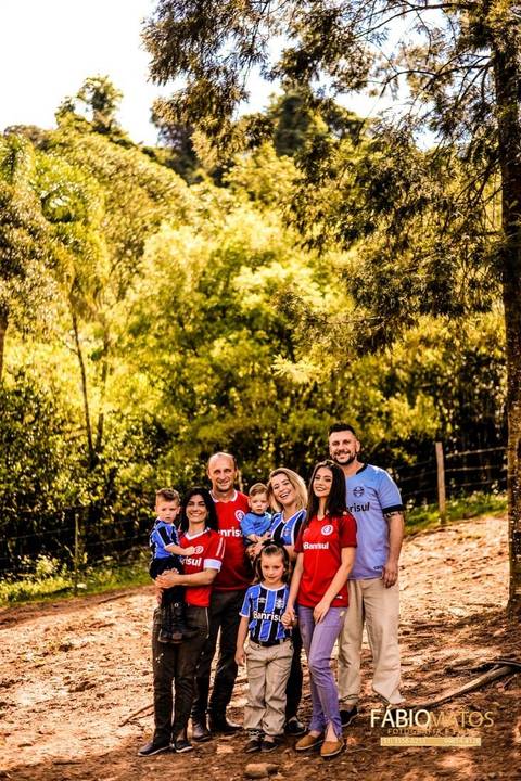 15-anos-sessão-book-fotos-diferentes-fotógrafo-top-profissional-fotografia-session-rs-novo-hamburgo-cavalo-família-fumaça-égua-flor-'