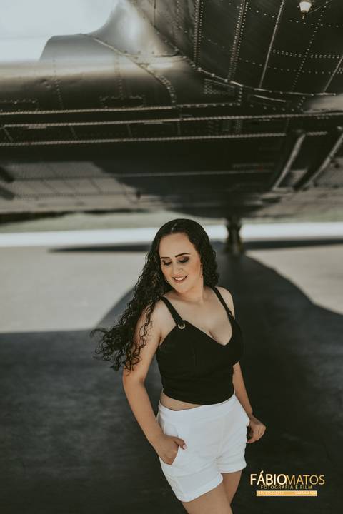 15-anos-sessão-Boulevard-Laçador-poa-porto-alegre-session-15th-fotos-fotógrafo-fábio-matos-rs-avião-lago-carro-debutante-aeroporto-fifteen-years'