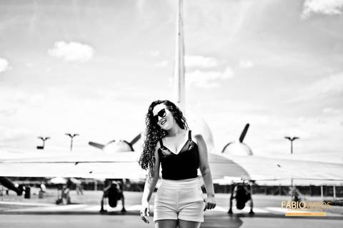 15-anos-sessão-Boulevard-Laçador-poa-porto-alegre-session-15th-fotos-fotógrafo-fábio-matos-rs-avião-lago-carro-debutante-aeroporto-fifteen-years'