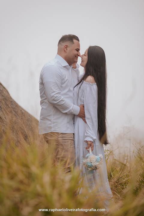 Ensaio pre-wedding, pico olho d'agua, pre-casamento nublado, ensaio de casal em mairipora, pre-wedding na chuva, fotografo de casamento, ideias para pre-wedding, lugares para pre-wedding, dicas para noiva, raphael oliveira fotografia, casamento.'