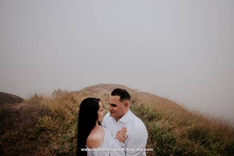Ensaio pre-wedding, pico olho d'agua, pre-casamento nublado, ensaio de casal em mairipora, pre-wedding na chuva, fotografo de casamento, ideias para pre-wedding, lugares para pre-wedding, dicas para noiva, raphael oliveira fotografia, casamento.'