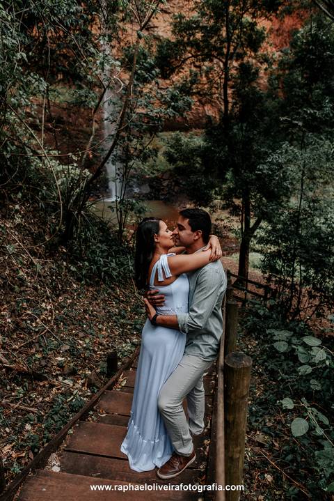 Ensaio pre-wedding, ensaio na cachoeira, pre-wedding na cachoeira, ensaio de casal, noiva, noivo, ensaio pré-casamento, fotografo de casamento, ideias para fotos pre-wedding, inspiração para pre casamento, casamento, raphael oliveira fotografia'